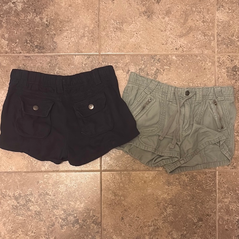 Black and Green Cargo Shorts